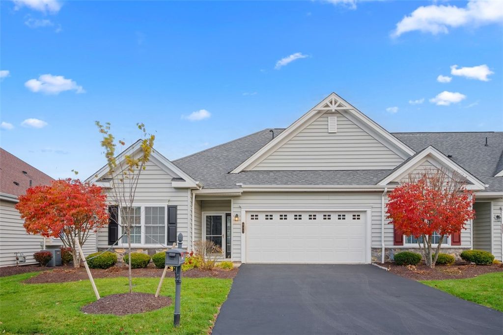 621 Old Glory Lane, Economy, PA 15042