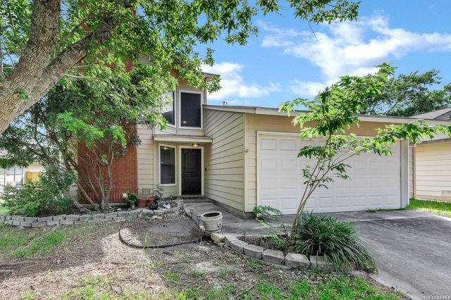 17007 VISTA BLF, San Antonio, TX 78247