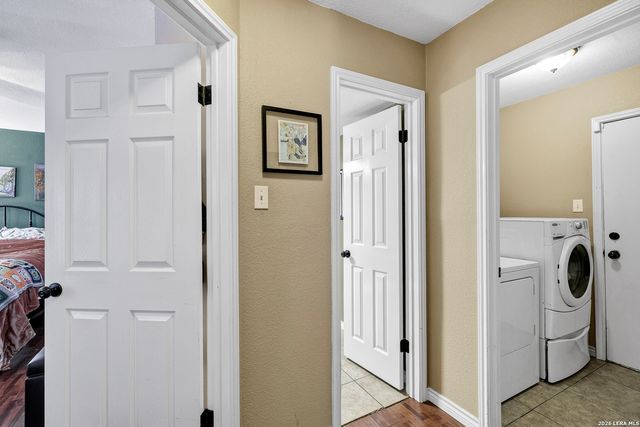 17007 VISTA BLF, San Antonio, TX 78247