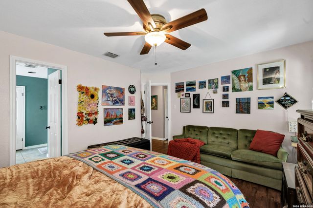 17007 VISTA BLF, San Antonio, TX 78247