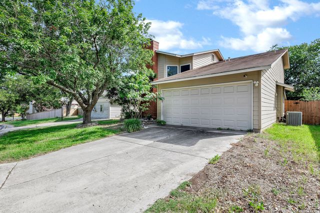 17007 VISTA BLF, San Antonio, TX 78247