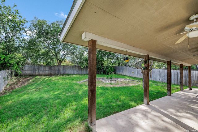17007 VISTA BLF, San Antonio, TX 78247