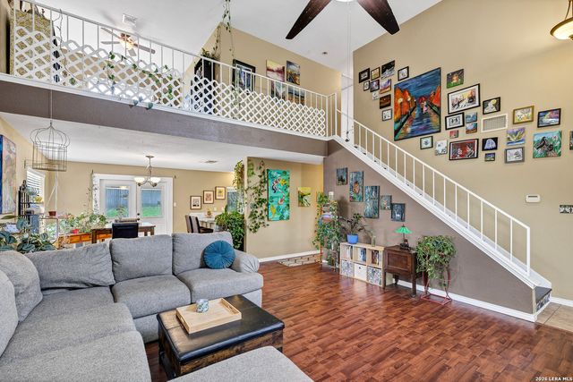 17007 VISTA BLF, San Antonio, TX 78247