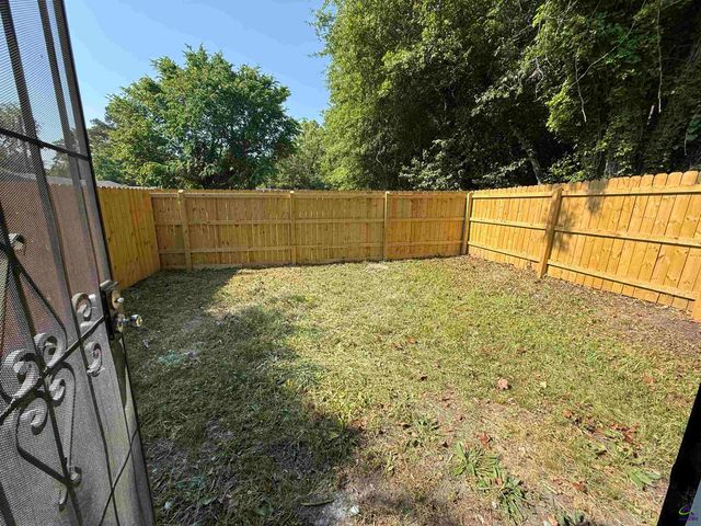 2082 Mutual Avenue, Macon, GA 31204