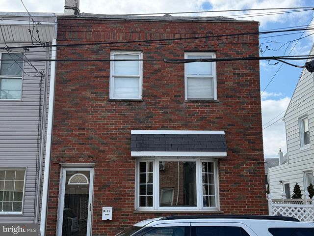 2722 ASH ST, Philadelphia, PA 19137