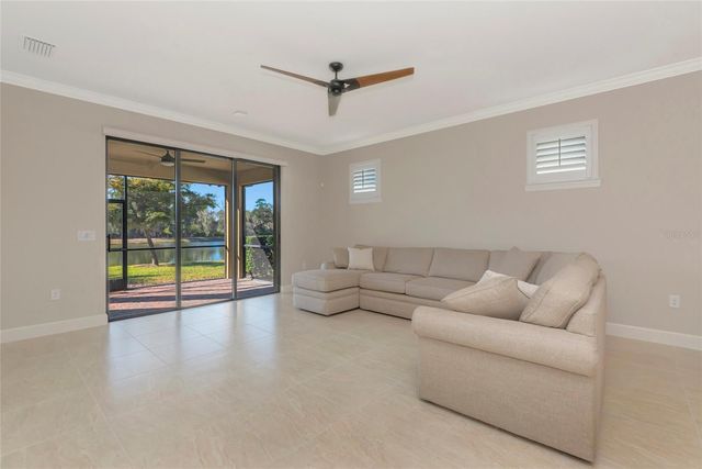 6944 GOSPORT COVE, Bradenton, FL 34202