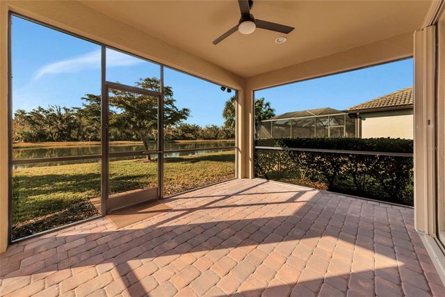 6944 GOSPORT COVE, Bradenton, FL 34202