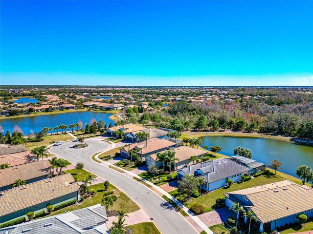 6944 GOSPORT COVE, Bradenton, FL 34202