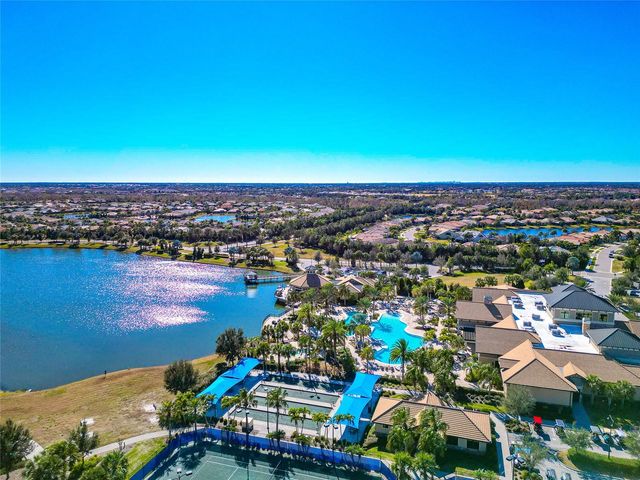 6944 GOSPORT COVE, Bradenton, FL 34202