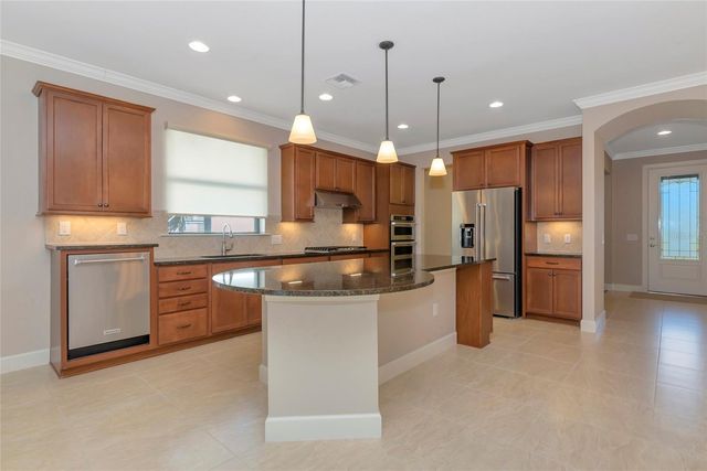 6944 GOSPORT COVE, Bradenton, FL 34202