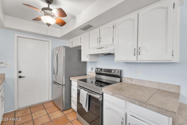 8944 E FRIESS Drive, Scottsdale, AZ 85260