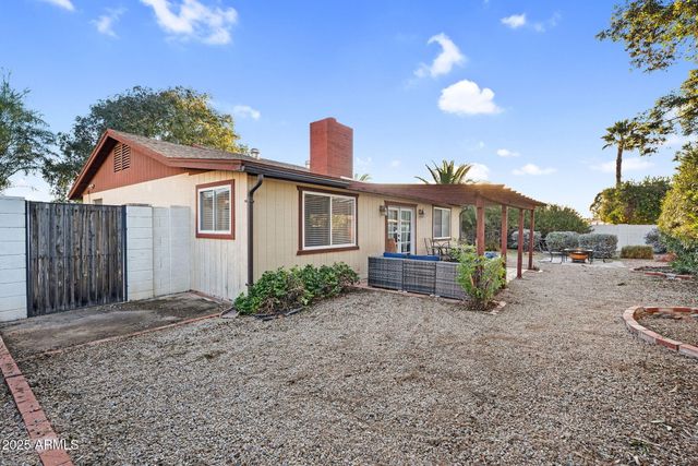 8944 E FRIESS Drive, Scottsdale, AZ 85260