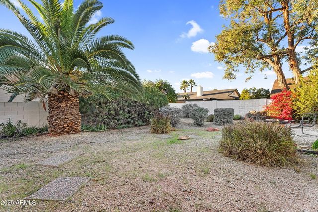 8944 E FRIESS Drive, Scottsdale, AZ 85260