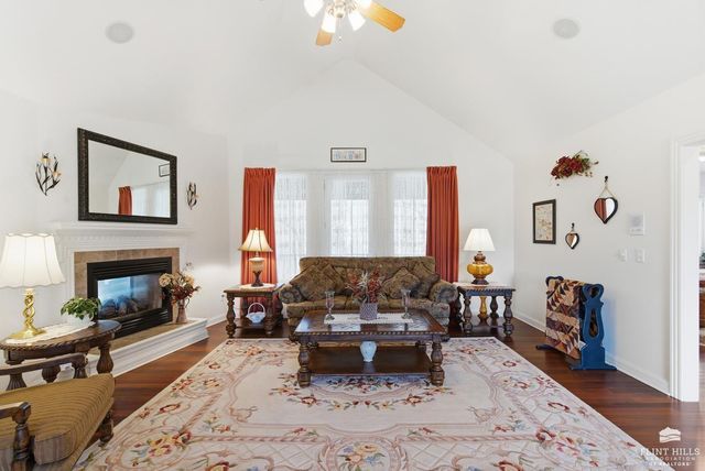 916 Overhill Road, Manhattan, KS 66503