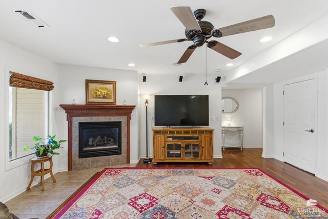 916 Overhill Road, Manhattan, KS 66503