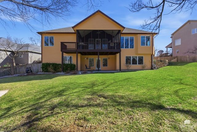916 Overhill Road, Manhattan, KS 66503