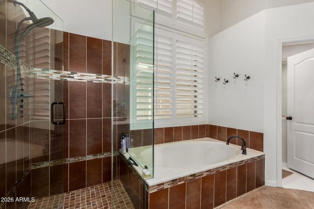 350 W VINEDO Lane, Tempe, AZ 85284