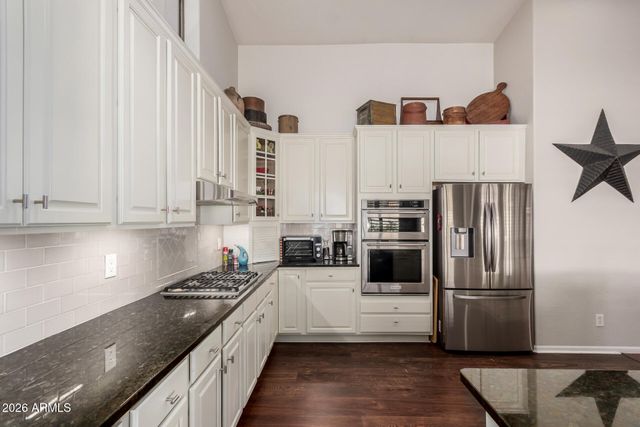 350 W VINEDO Lane, Tempe, AZ 85284