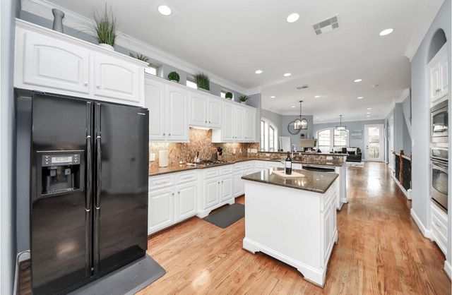 3303 Bingham Manor Lane, Houston, TX 77056