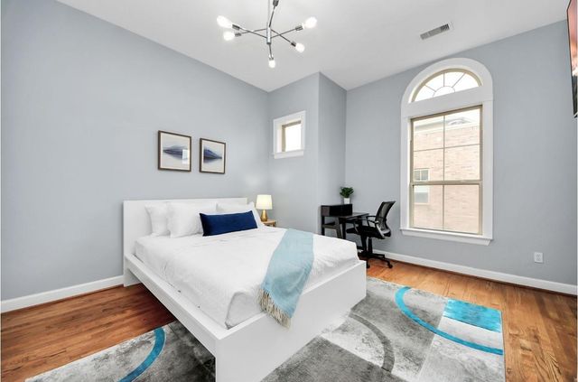 3303 Bingham Manor Lane, Houston, TX 77056