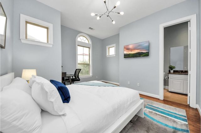 3303 Bingham Manor Lane, Houston, TX 77056