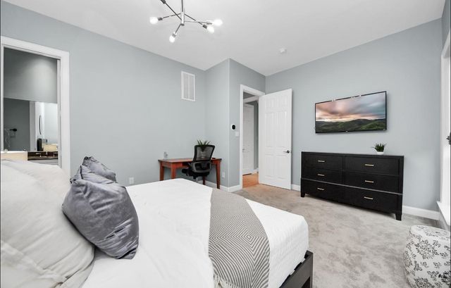 3303 Bingham Manor Lane, Houston, TX 77056