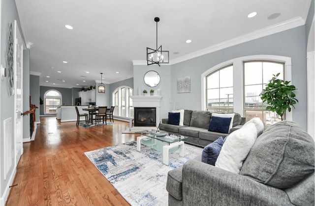 3303 Bingham Manor Lane, Houston, TX 77056