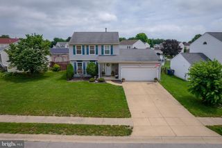 17 W VIOLETTE DR, New Castle, DE 19720