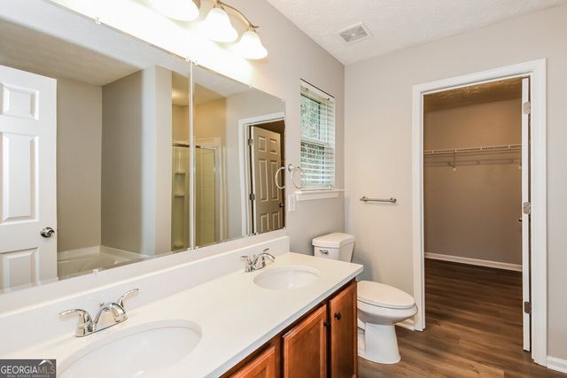 2040 Valley Creek Drive, Lithia Springs, GA 30122