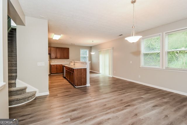 2040 Valley Creek Drive, Lithia Springs, GA 30122