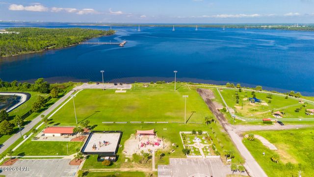 104 Lakeridge Drive, Panama City, FL 32405