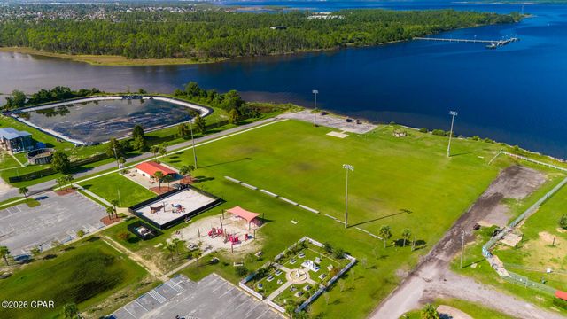 104 Lakeridge Drive, Panama City, FL 32405