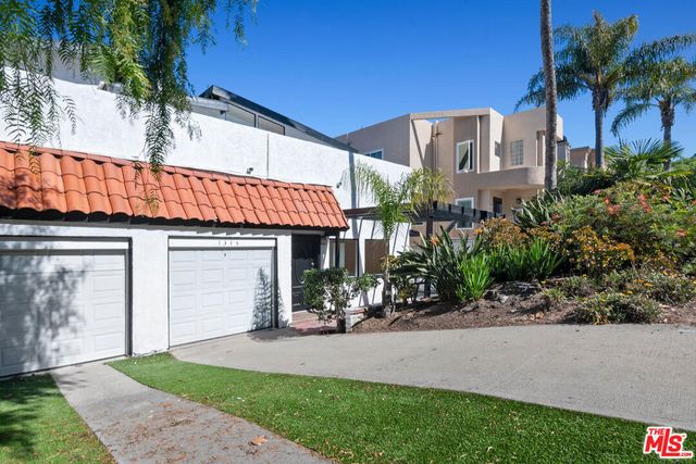 1315 17th Street, Manhattan Beach, CA 90266