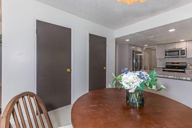 13179 Coventry Avenue, Pickerington, OH 43147