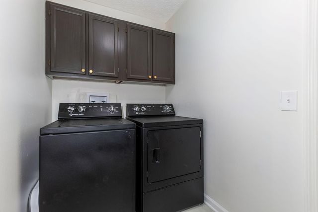 13179 Coventry Avenue, Pickerington, OH 43147