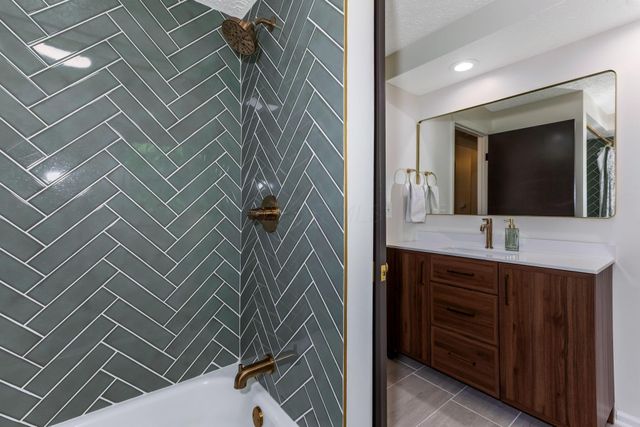 13179 Coventry Avenue, Pickerington, OH 43147