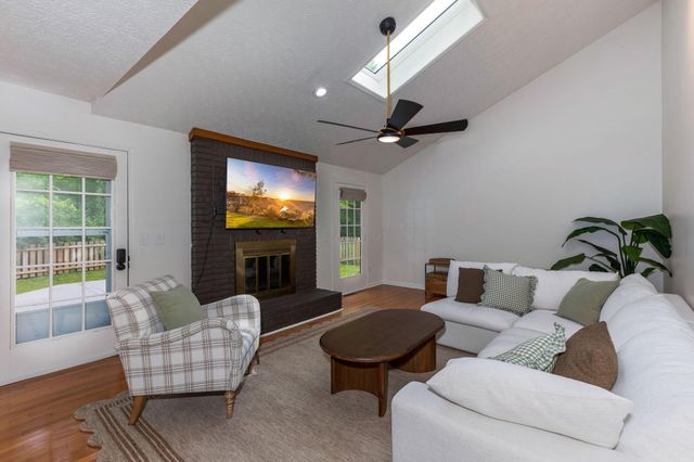 13179 Coventry Avenue, Pickerington, OH 43147