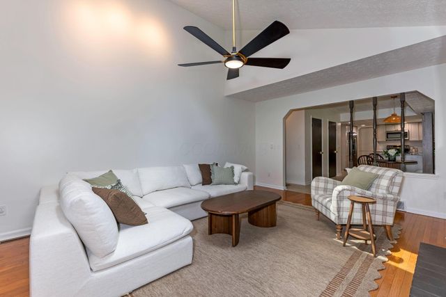 13179 Coventry Avenue, Pickerington, OH 43147
