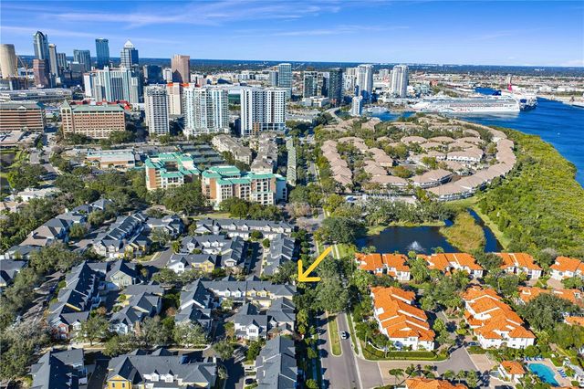 328 INNER HARBOUR CIRCLE, Tampa, FL 33602