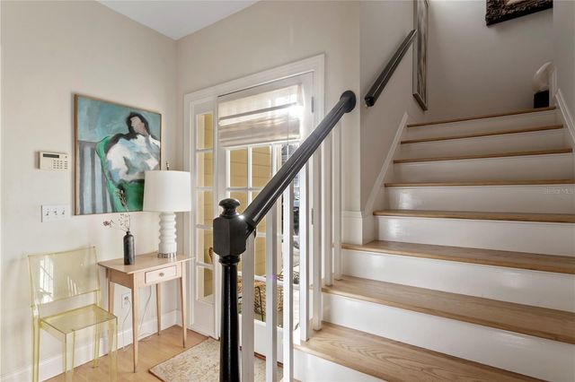 328 INNER HARBOUR CIRCLE, Tampa, FL 33602