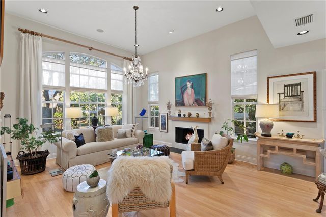 328 INNER HARBOUR CIRCLE, Tampa, FL 33602