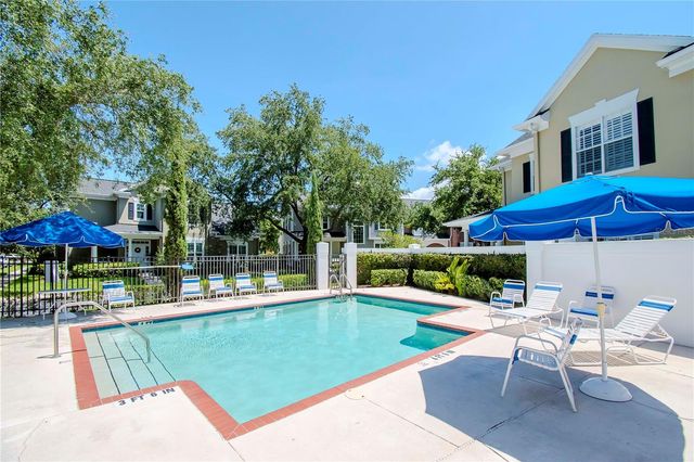 328 INNER HARBOUR CIRCLE, Tampa, FL 33602