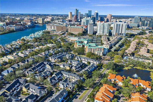 328 INNER HARBOUR CIRCLE, Tampa, FL 33602