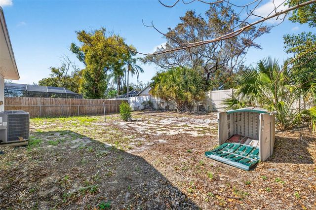 1016 WINDSOR HILL WAY, Tarpon Springs, FL 34689