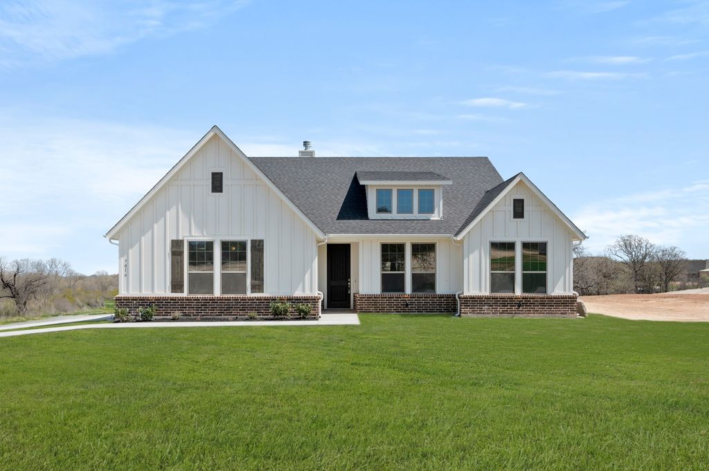 7016 Ranch View Place, Springtown, TX 76082