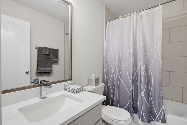 1523 E 138th Street, Glenpool, OK 74033