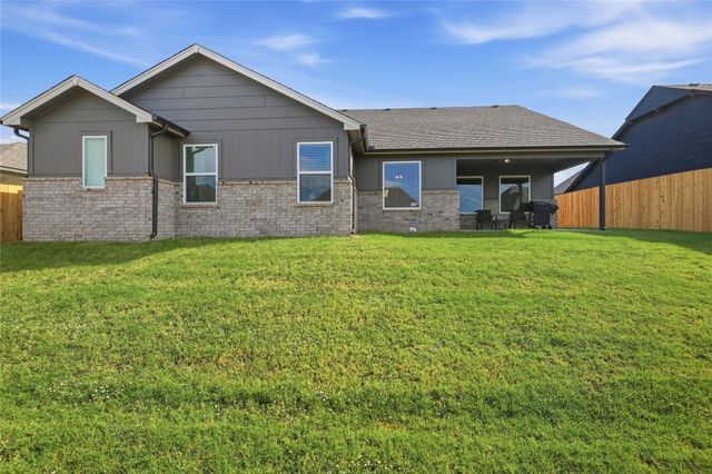 1523 E 138th Street, Glenpool, OK 74033