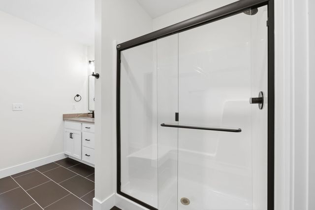 620 Elmwood St, Park City, KS 67147