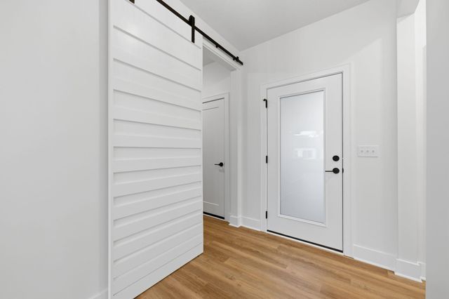 620 Elmwood St, Park City, KS 67147