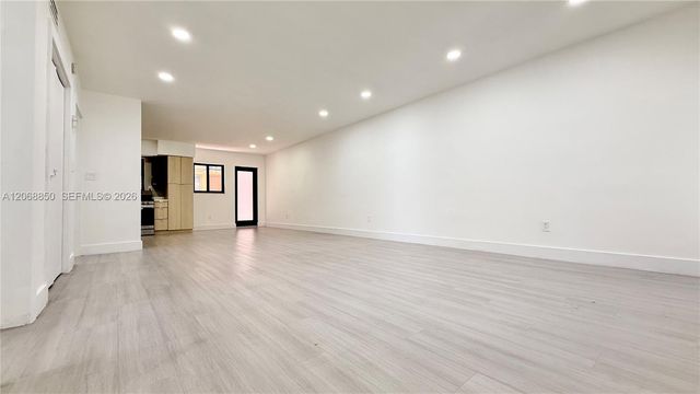 609 Lenox Avenue 2, Miami Beach, FL 33139
